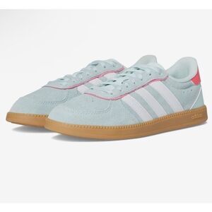 Adidas Pastel Mint Sneakers, White/Pink Accents, Junior Sz 5, Ladies Sz 7. NWT!